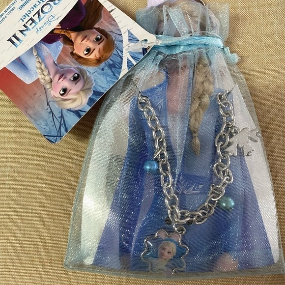 #1- Disney Frozen II Bracelet (AI) - Picture 5 of 10